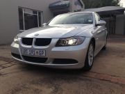  320i Exclusive