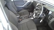  Elantra