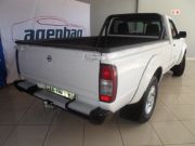  Hardbody Np300 2.5 Tdi Hi-rider P/u S/c