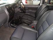  Hardbody Np300 2.5tdi Hirider D/cab 4x2