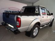  Hardbody Np300 2.5tdi Hirider D/cab 4x2