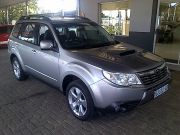 Subaru Forester 2.5 Xt Auto  class=