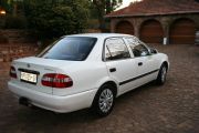  Corolla 1.6gle 2000