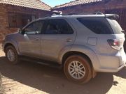  Fortuner 2.5 D-4d Rb