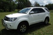  Fortuner 3.0 D-4-d