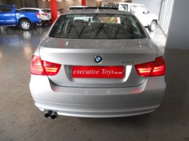  323i Exclusive Auto E90