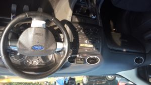  Focus 1.6si