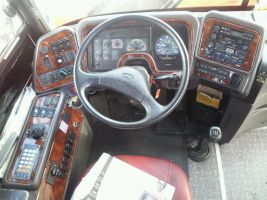  Aero Hi-class Bus