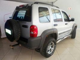  Cherokee 3.7 Sport A/t