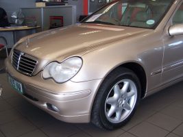  C240 Elegance