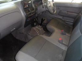  Hardbody Np 300 2.5tdi Lwb 4x4 S/cab