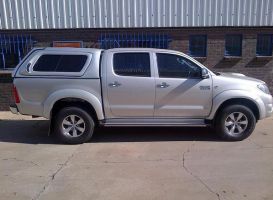 Hilux