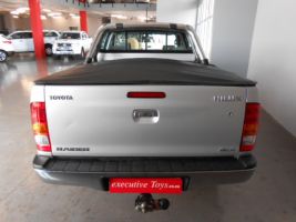  Hilux 3.0 D4d 4x4 Double Cab Auto