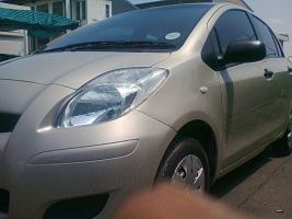  Yaris