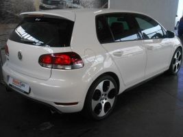Volkswagen 2010 Volkswagen Golf 6 Gti Dsg With Xenon's And Sunrooof
