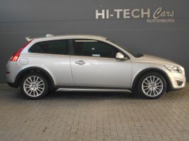  C30 2.0 Essential Powershift