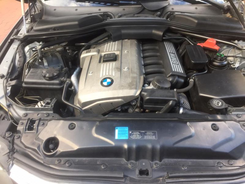  523i E60