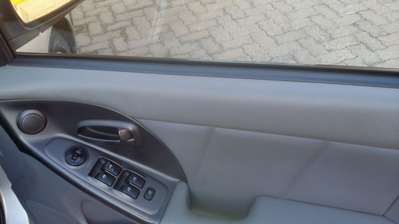  Elantra 1.6 Gls