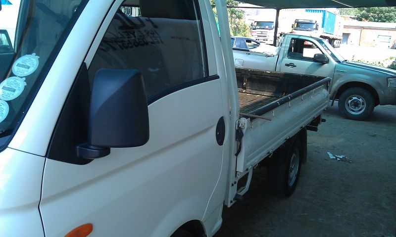  H 100 Whit Conopy