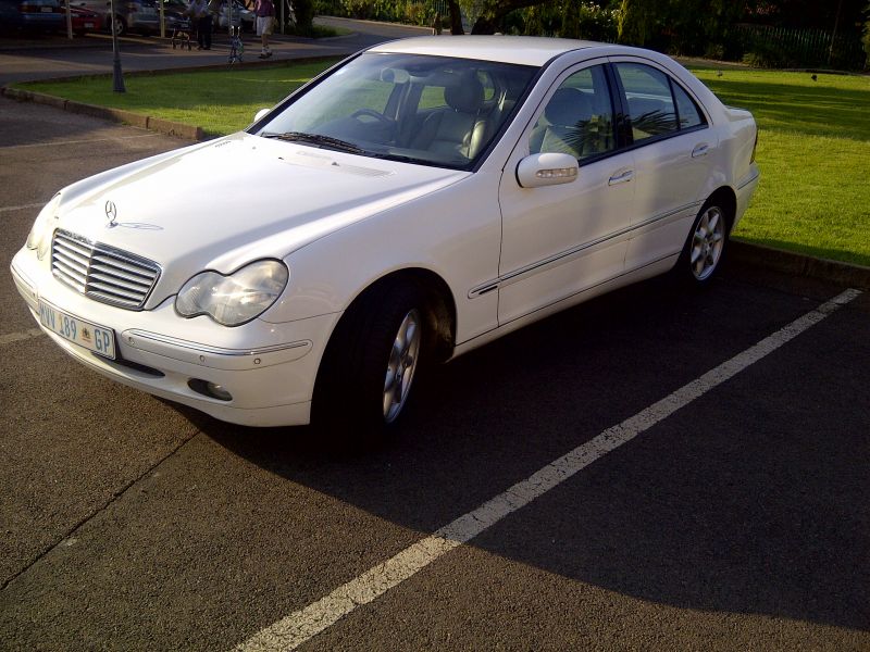  C320