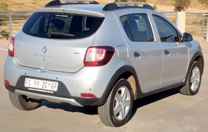  Sandero Stepway 900t