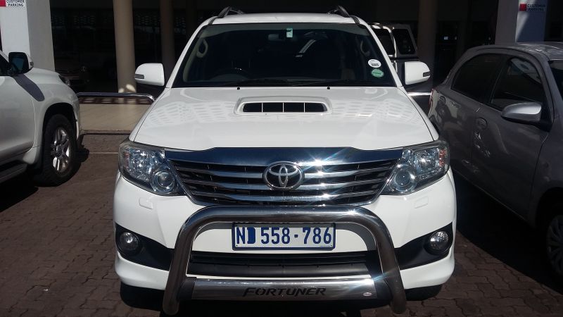  Fortuner 3.0d4d 4x4