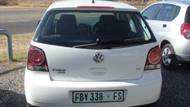 Volkswagen Polo Vivo 1.6 Trend